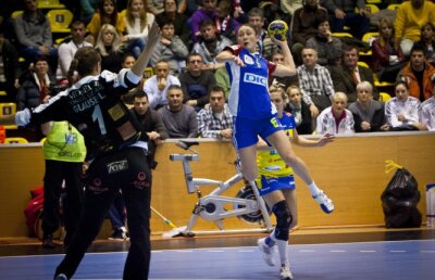 Campioana cere ajutorul fanilor: ”Solidaritate cu Oltchim” :O