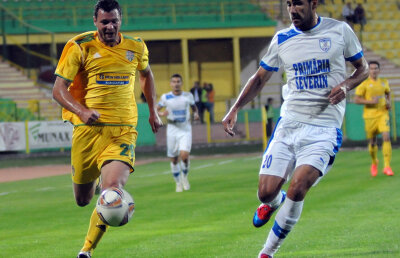 VIDEO Salvaţi de arbitru » FC Vaslui a bifat toate cele trei puncte în meciul cu CS Severin, scor 2-1