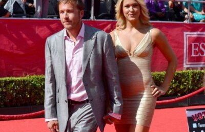 GALERIE FOTO Cît de frumoasă este logodnica schiorului Bode Miller!