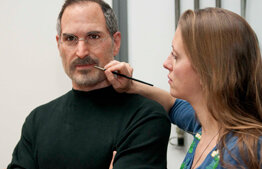 Replică iPhone 5 „1/1” = 100 dolari. Replica Steve Jobs „1/1” = ?