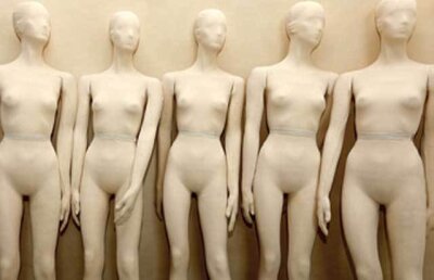 Creierul "vede" mai repede corpurile dezbrăcate