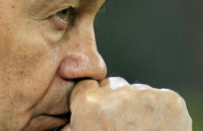 După 4-1 cu Dinamo Kiev, Lucescu glumeşte amar: "Poate dă tramvaiul iarăşi peste mine!"