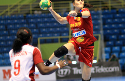 Vîlcea peste România » Oltchim s-a impus cu 25-23 în amicalul cu naţionala