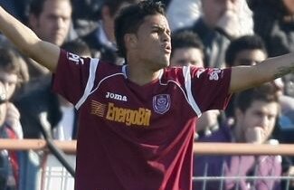 Recidivează Bastos? Brazilianul are cota 4.00 pentru un gol cu Manchester United!