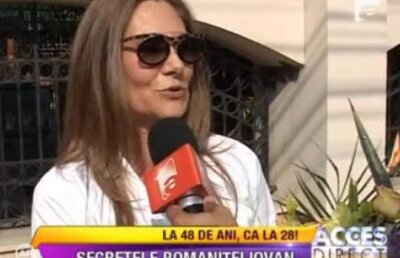 Romanita Iovan si fiul ei isi sarbatoresc impreuna ziua de nastere