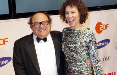 Danny DeVito divorteaza dupa 30 de ani de casnicie