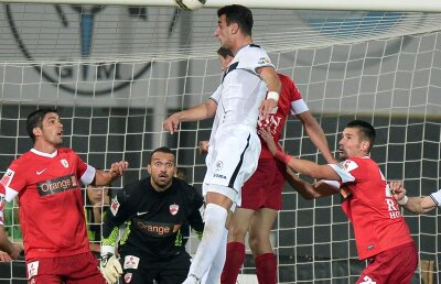 Catenaccio canin » Transformarea prin care a trecut Dinamo sub comanda lui Bonetti