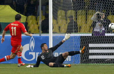 VIDEO I-a congelat! » Strategia lui Capello mai bună decît Ronaldo: Rusia - Portugalia 1-0