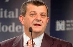 Scrisoarea a III-a de (la) Cristian Sima: Nu am fugit, nu mă ascund. Conturile clienţilor sunt pline