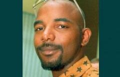 Fost realizator TV, prins cu droguri. Malonga Parfait a încercat să vândă "marfa" unui poliţist sub acoperire