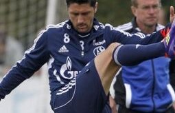 Derby-ul Ruhr-ului e LiveVIDEO pe net! Dortmund sau Schalke: Pe cine pui banii?