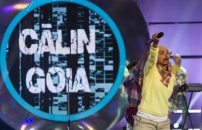 Da vina pe... Lavinia. Cantareata s-a deghizat in Calin Goia, la "Te cunosc de undeva!"