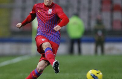 Milanul intenţionează să-l ia pe Chiricheş din vara viitoare! Ce plan au italienii