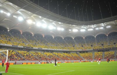 Zero Arena » Dinamo şi Rapid se chinuie să umple primul inel de pe Naţional Arena la derby