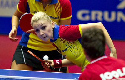 Diamante norocoase » Oana Duşmănescu aplaudă performanţa de la tenis de masă