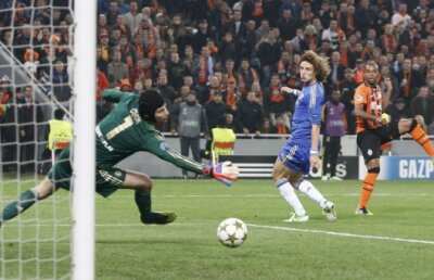 VIDEO Shak Attack! » Extraordinar, Şahtior! Lucescu şi Raţ au învins campioana Europei