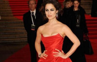 VIDEO! Berenice Marlohe, noua fata Bond, i-a lasat pe barbati cu gura cascata pe covorul rosu!