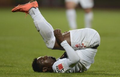 Confuzie la Dinamo » Alvarez a jucat 15 minute accidentat pentru că Bonetti s-a enervat pe el