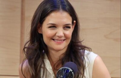 Katie Holmes are un nou iubit, un actor mai tanar decat ea
