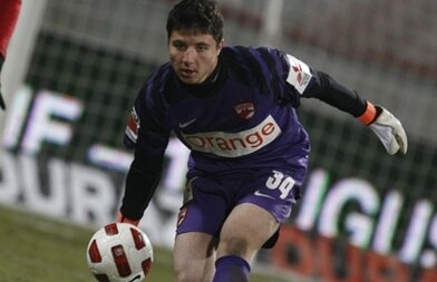 Bălgrădean poate zîmbi » Doar Rusescu şi Mihai Costea ştiu cum e să marchezi împotriva lui Dinamo