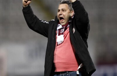 Marea epurare » La Rapid se pregăteşte revenirea cuplului "Vamă" - Şumudică