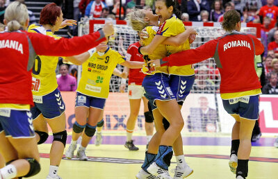 Revin la "naţională"  » Neagu, Stanca şi Brădeanu au fost convocate la Euro 2012