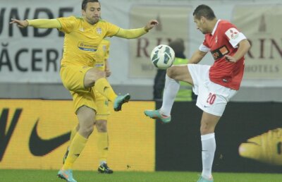 VIDEO&FOTO "Cîini" în cădere liberă » Dinamo a pierdut şi derby-ul cu Vaslui, 0-1