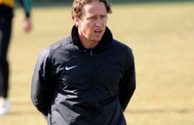 Reghe se consultă cu Piţurcă: "Vom stabili împreună programul de iarnă al Stelei"