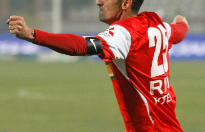 Dănciulescu dă din casă » Ce ofertă din Liga 1 a primit şi care a fost salariul lui maxim la Dinamo