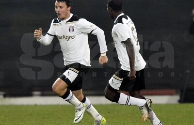 FOTO + VIDEO Astra a urcat pe locul 2 în Liga 1 » CFR - Astra 0-2