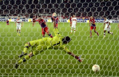 Steaua revine la 3-4-3? MM Stoica: "Chipciu e ca Zanetti!" Cum ar putea arăta echipa cu Stuttgart