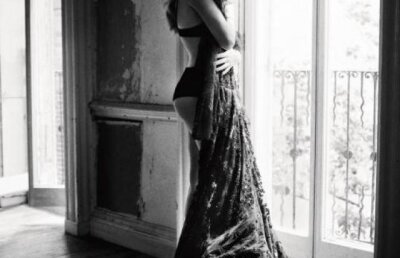 Frumoasa de la Hollywood: Amanda Seyfried, pictorial sexy si seducator in Vanity Fair