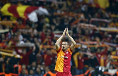 Burak Yilmaz este "Regele Leu" pentru Galata şi coşmarul Clujului! Am avut noroc că egalul lui Messi n-a jucat împotriva ”tricolorilor”