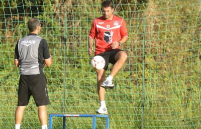 VIDEO Scăriţă anticriză » Mutu a salvat-o pe Ajaccio, dar şi postul său de titular, marcînd la 1-1 cu Nancy