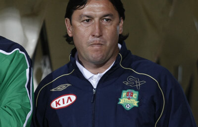 Viorel Moldovan îl avertizeaza pe MM Stoica: "Ai grijă mare, vei sfîrşi tragic" » MM răspunde: "O să-mi iau vestă şi pantaloni antiglonţ"