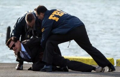 Leonardo DiCaprio, arestat de agenti FBI