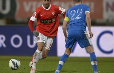 VIDEO + FOTO Distracţie de serviciu » Dinamo începe să respire să respire sub bagheta "Neamţului" după 4-2 cu Severin