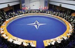 NATO: Utilizarea armelor chimice de către regimul lui Bashar al-Assad va antrena o reacţie internaţională imediată 