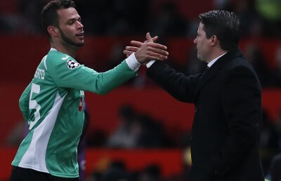 VIDEO Vis spulberat » CFR a cîştigat pe Old Trafford şi a fost timp de 78 de minute în optimile Ligii!