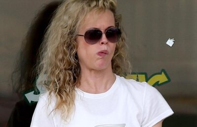 GALERIE FOTO! Cum arata Kim Basinger la 59 de ani si ce a mancat de ziua ei