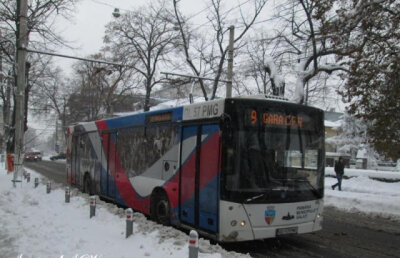 Oţelul, acţiune de marketing inedită » Autobuzele gălăţene decorate în culorile clubului
