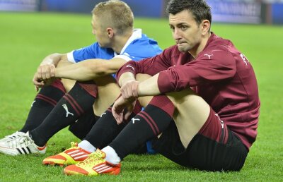 UPDATE S-a lepădat de vişiniu! Surdu, imediat după despărţirea de Rapid: "Am scăpat! Le cer scuze steliştilor" :O