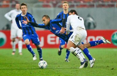 Cale liberă pentru Dinamo şi Steaua: "Pena vrea foarte mult să plece de la echipă" » Cine a făcut prima ofertă pentru atacant