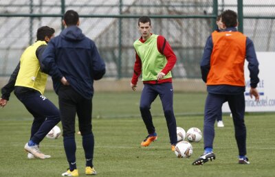 "Scaraoţchi" e soluţia pentru postul de fundaş dreapta la Steaua: "E mai bun ca Dumitraş"