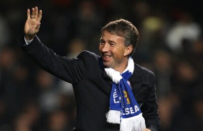 Chelsea nu a uitat de legenda Petrescu! Surpriza englezilor pentru SuperDan