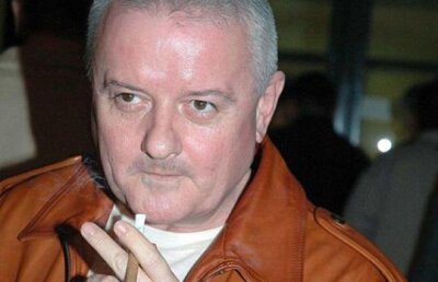 Irinel Columbeanu si Irinuca s-au distrat cu saniuta pe partie