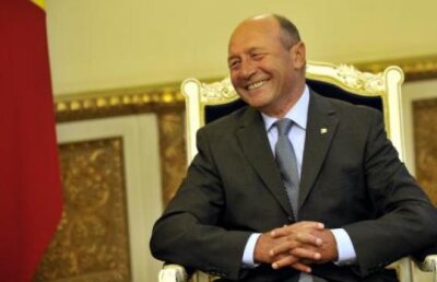 Afla cu cine s-a pozat presedintele Basescu in noaptea de Revelion!