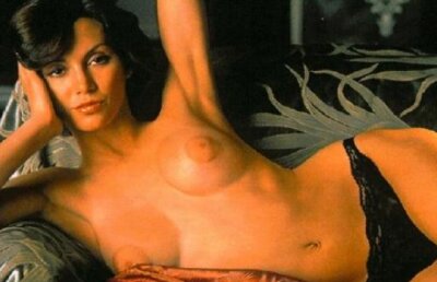 Galerie FOTO! Pamela din "Dallas", cum a vazut-o numai Bobby la filmari!