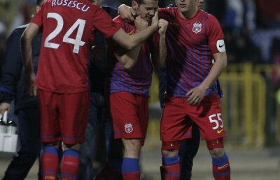 VIDEO Steaua şi-a luat fundaş dreapta » Nu e Vulicevici, e un brazilian de la Atletico Mineiro!