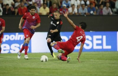 Victor Becali anunţă că transferul lui Bandalovski a căzut » Ce mesaj are pentru Reghe şi Anamaria Prodan